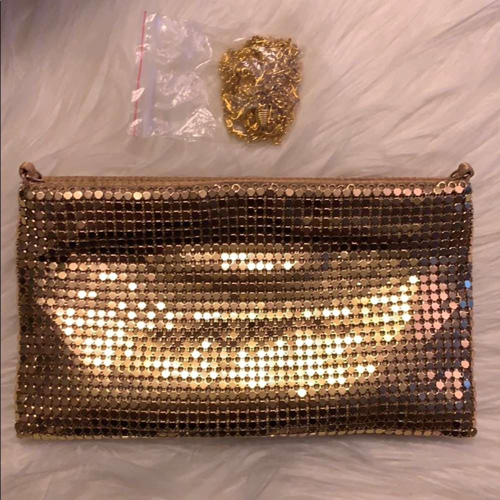 Gold clutch